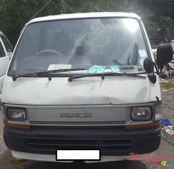 1994' Toyota HiAce photo #2