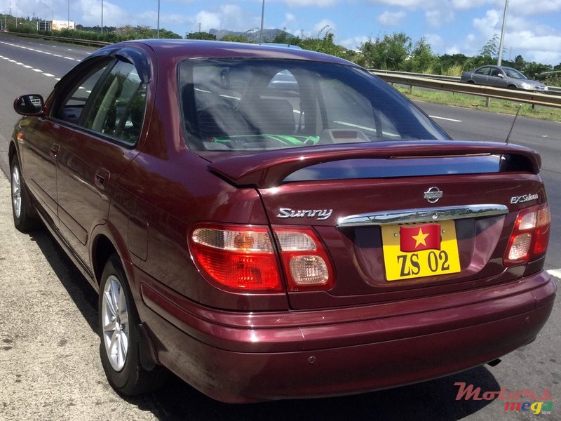 2002' Nissan Sunny photo #6