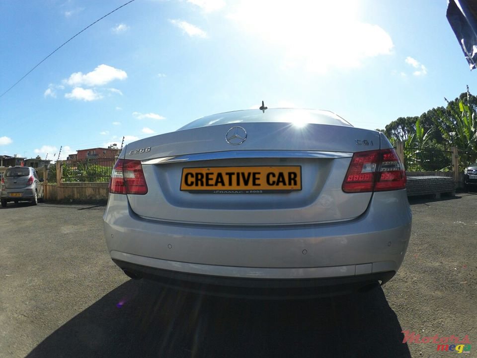 2013' Mercedes-Benz E-Class E200 AMG photo #7