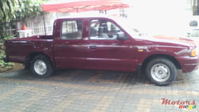 2002' Ford Ranger HX2 photo #2