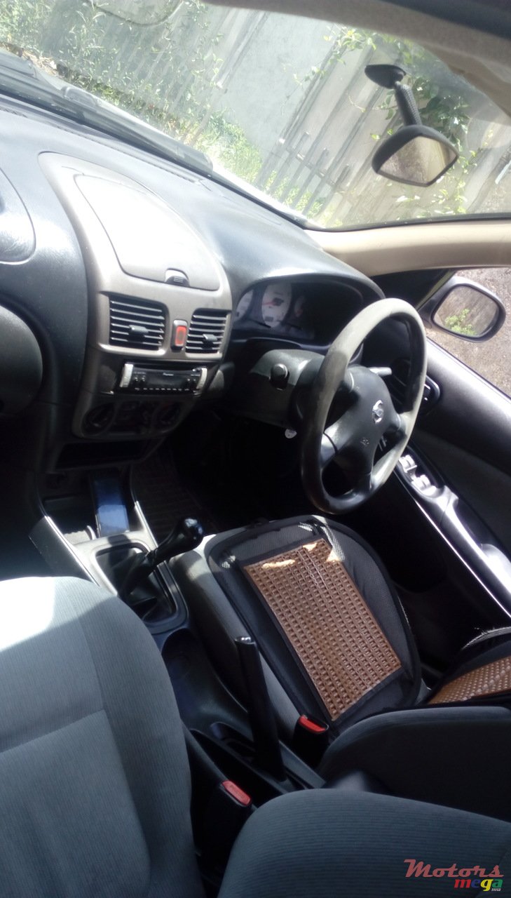 2007' Nissan Sunny photo #4