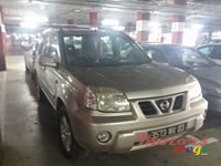 2003' Nissan X-Trail photo #1