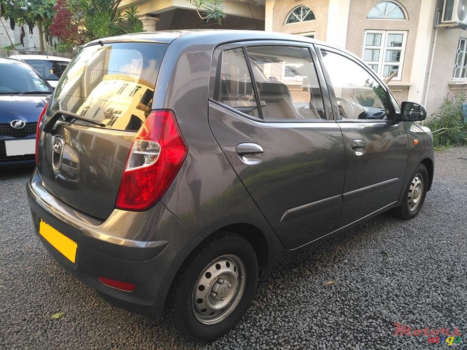 2013' Hyundai i10 photo #2