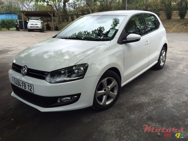 2012' Volkswagen Polo Polo Trendline photo #1