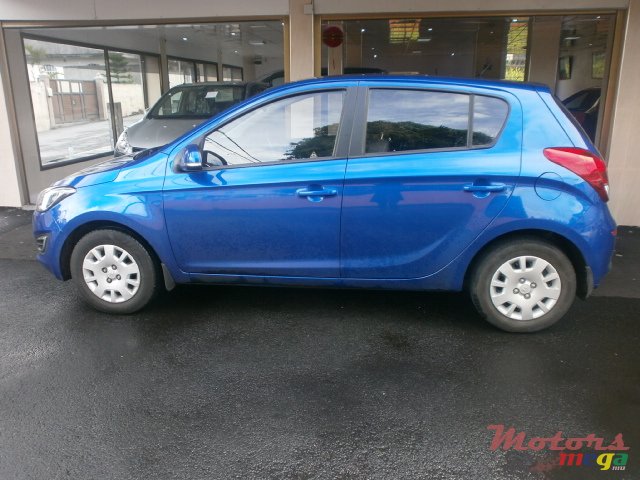 2014' Hyundai i20 photo #2