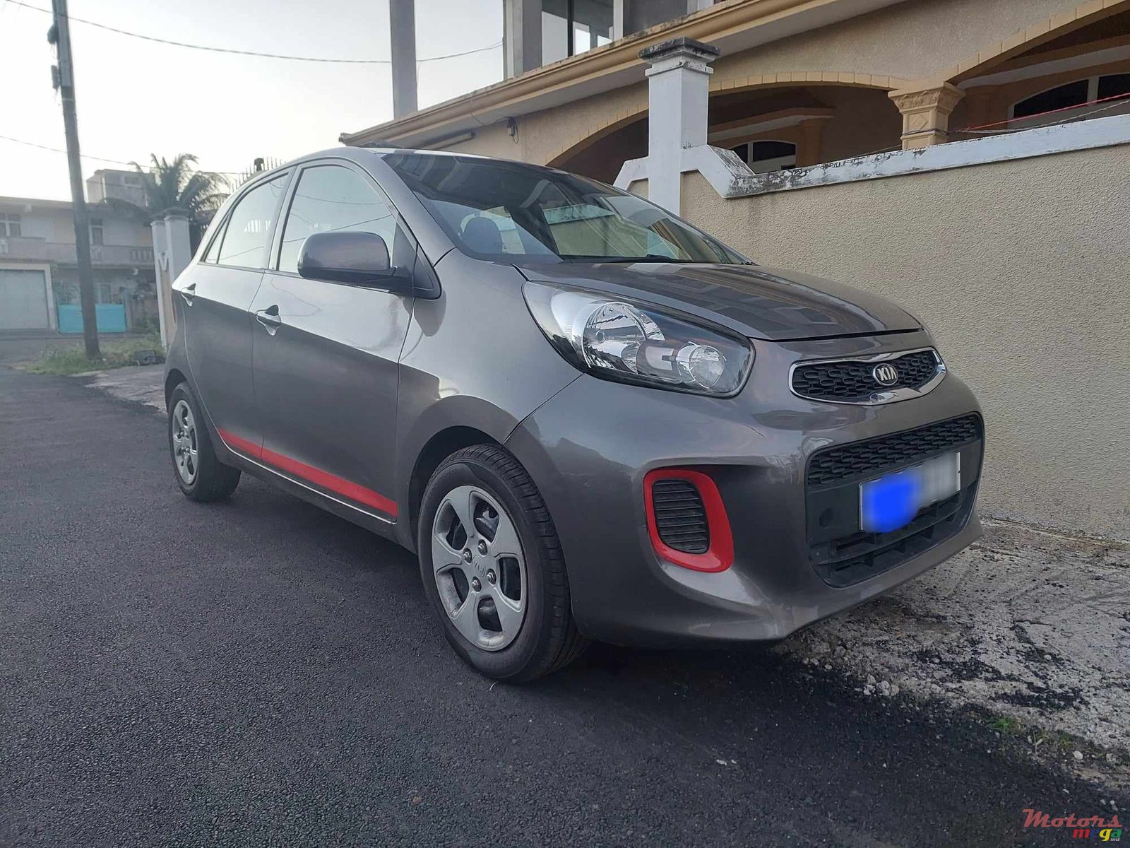 2017' Kia Picanto photo #1