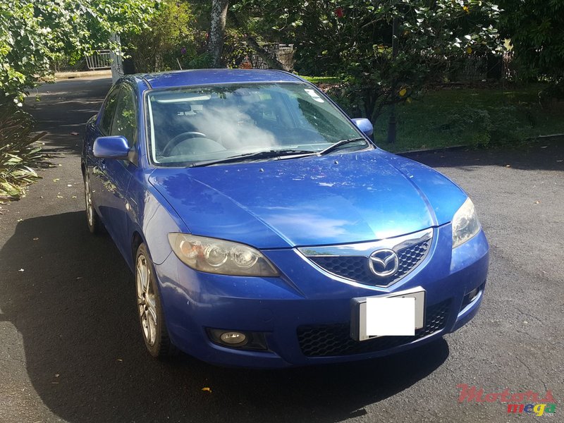 2007' Mazda 3 photo #1