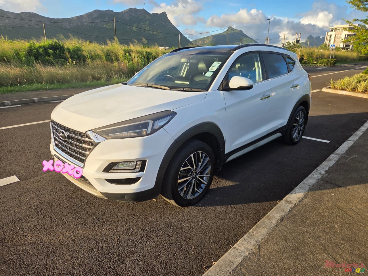 2019' Hyundai Tucson photo #2