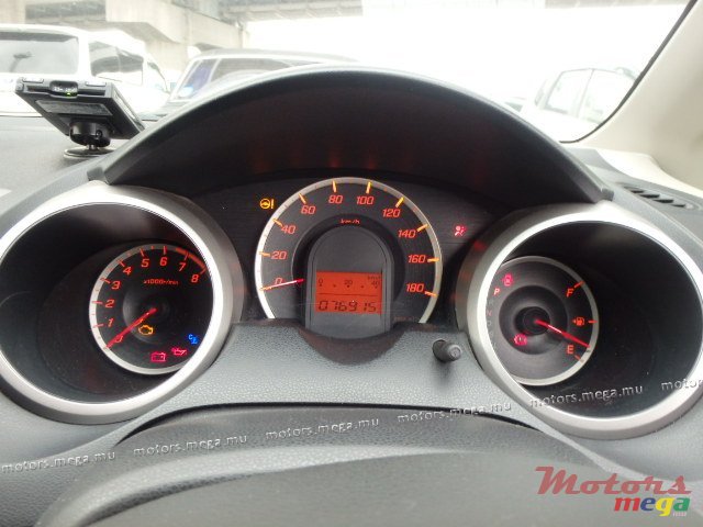 2012' Honda Jazz photo #3