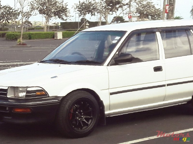 1991' Toyota Corolla photo #1