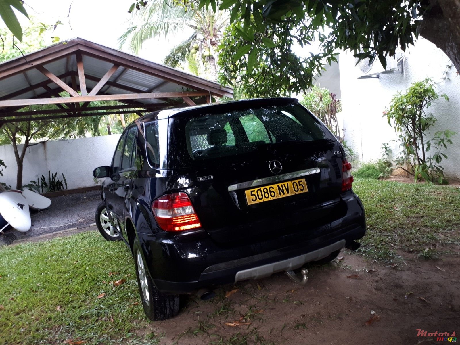 2005' Mercedes-Benz ML 320 CDI photo #2