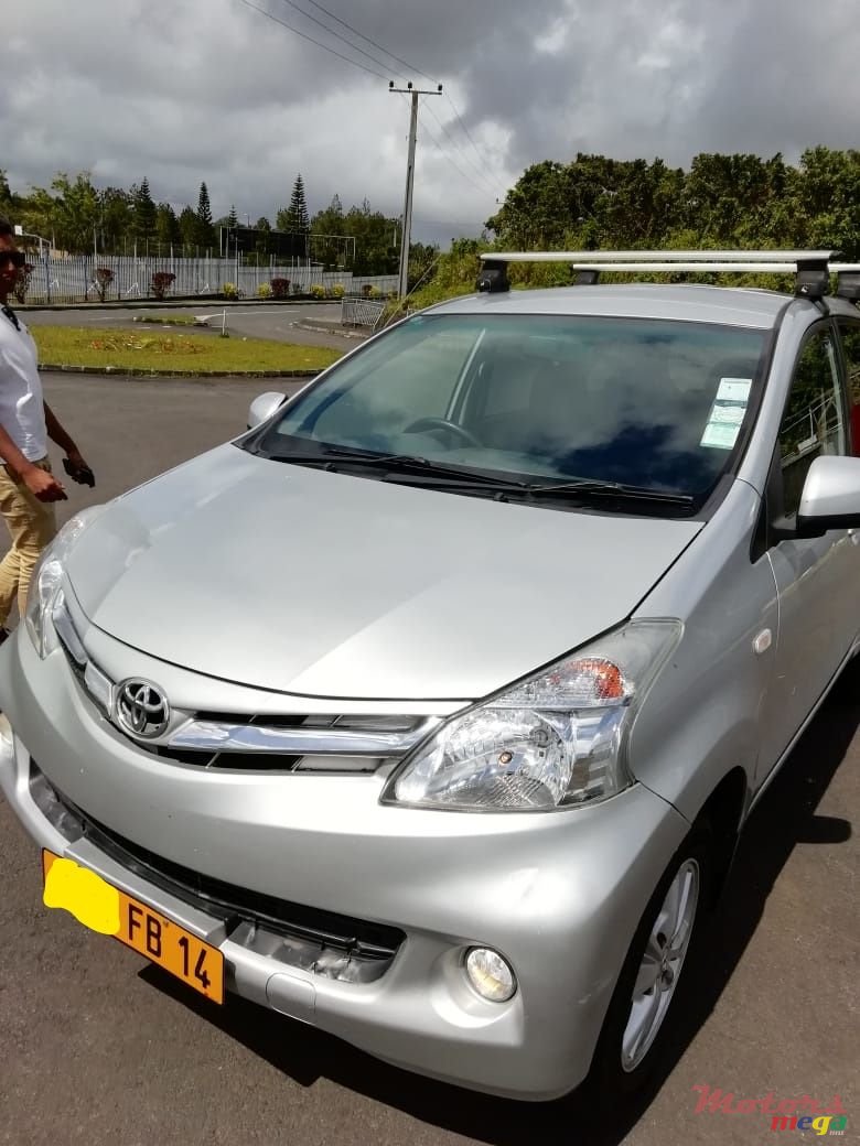 2014' Toyota Avanza photo #5