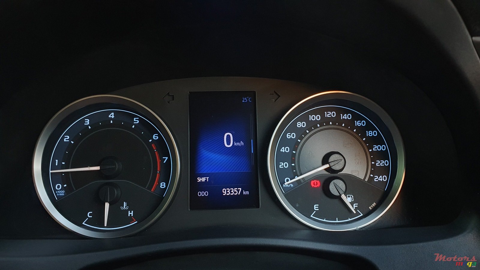 2020' Toyota Corolla photo #6