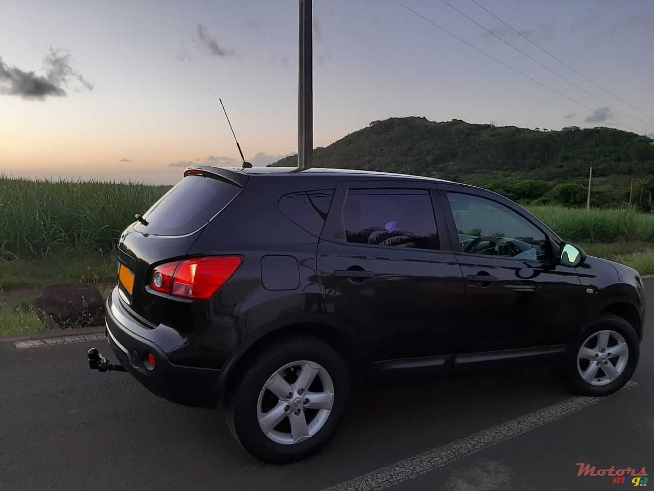 2009' Nissan Qashqai photo #2