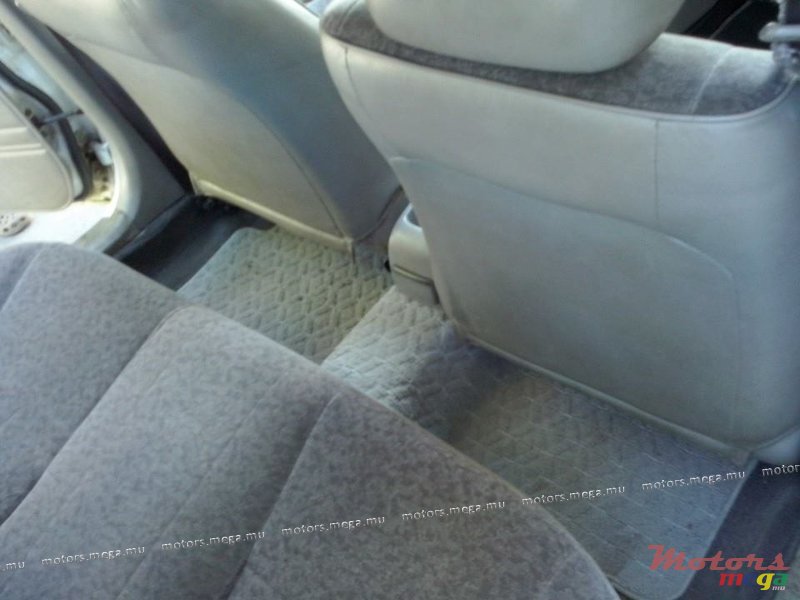 2000' Toyota Corolla Jante cosmic photo #4