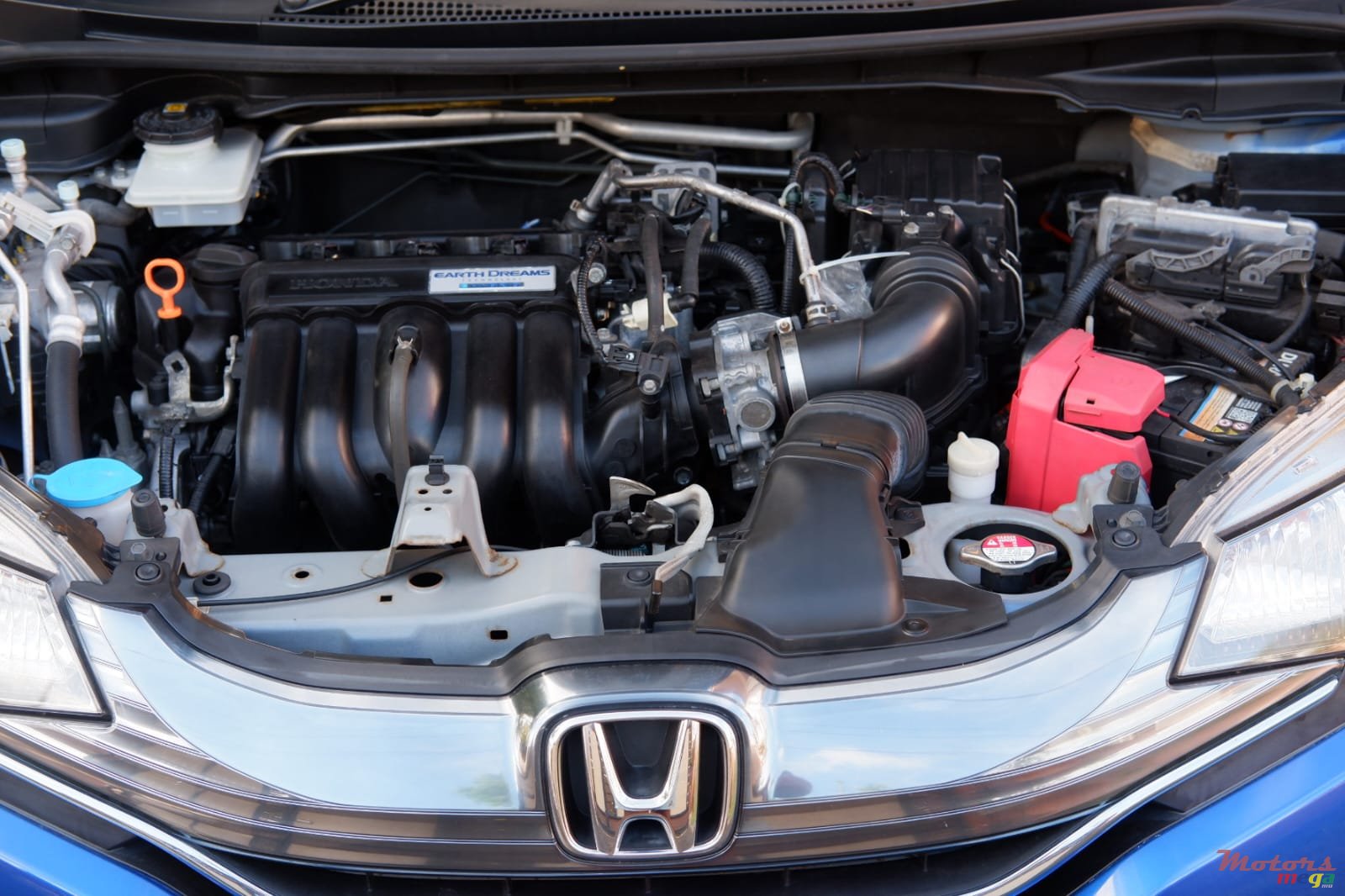 2015' Honda Fit L PACKAGE-HYBRID photo #1