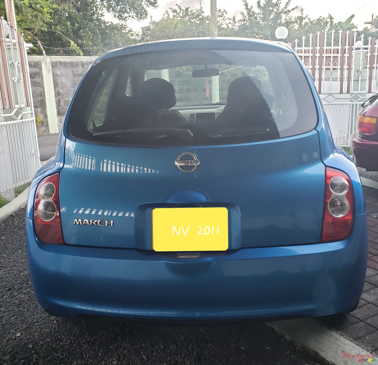 2011' Nissan March Ak12 photo #3