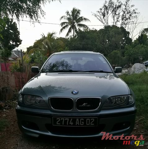 2002' BMW 3 Series E46 320D photo #1