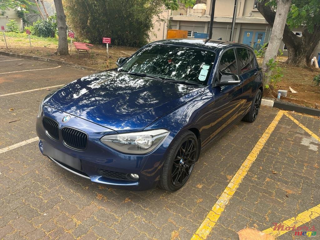 2012' BMW 1 Series photo #3