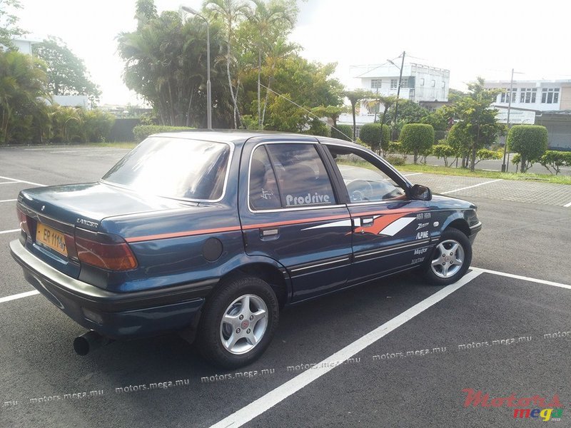 1992' Mitsubishi photo #1