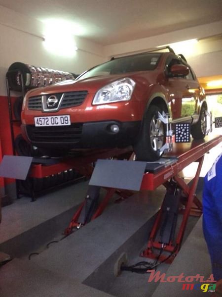 2009' Nissan Qashqai Stock photo #5