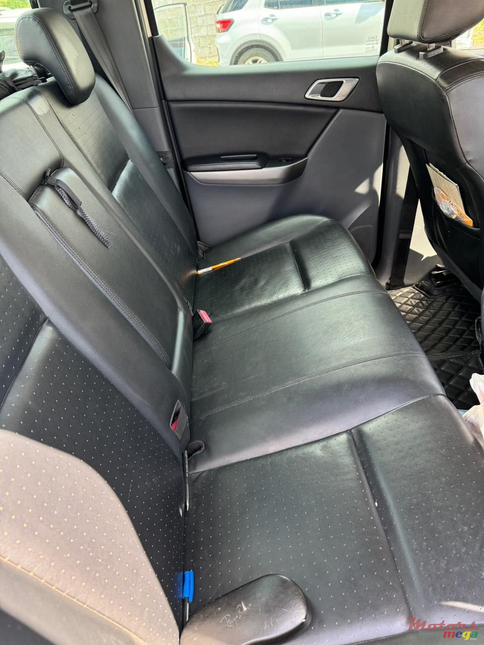 2018' Mazda BT-50 photo #5