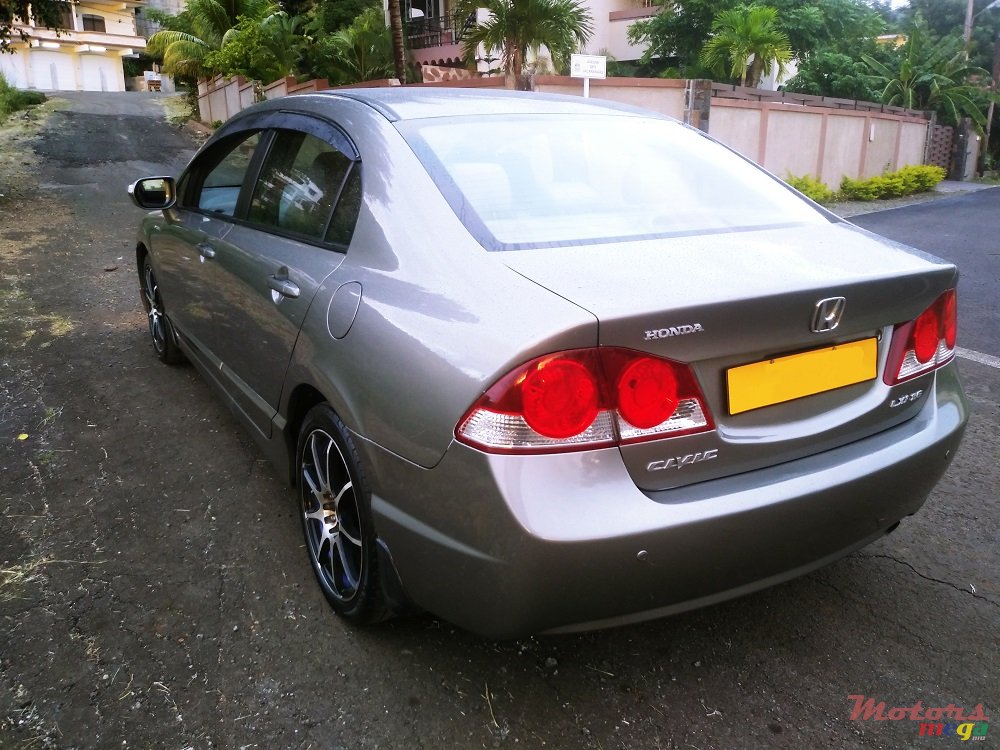 2008' Honda Civic 1.6 i-vtec photo #3