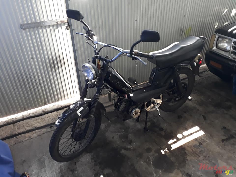 1995' Peugeot p50 photo #2