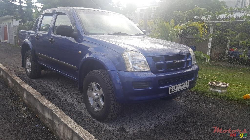 2007' Isuzu D-Max none photo #1