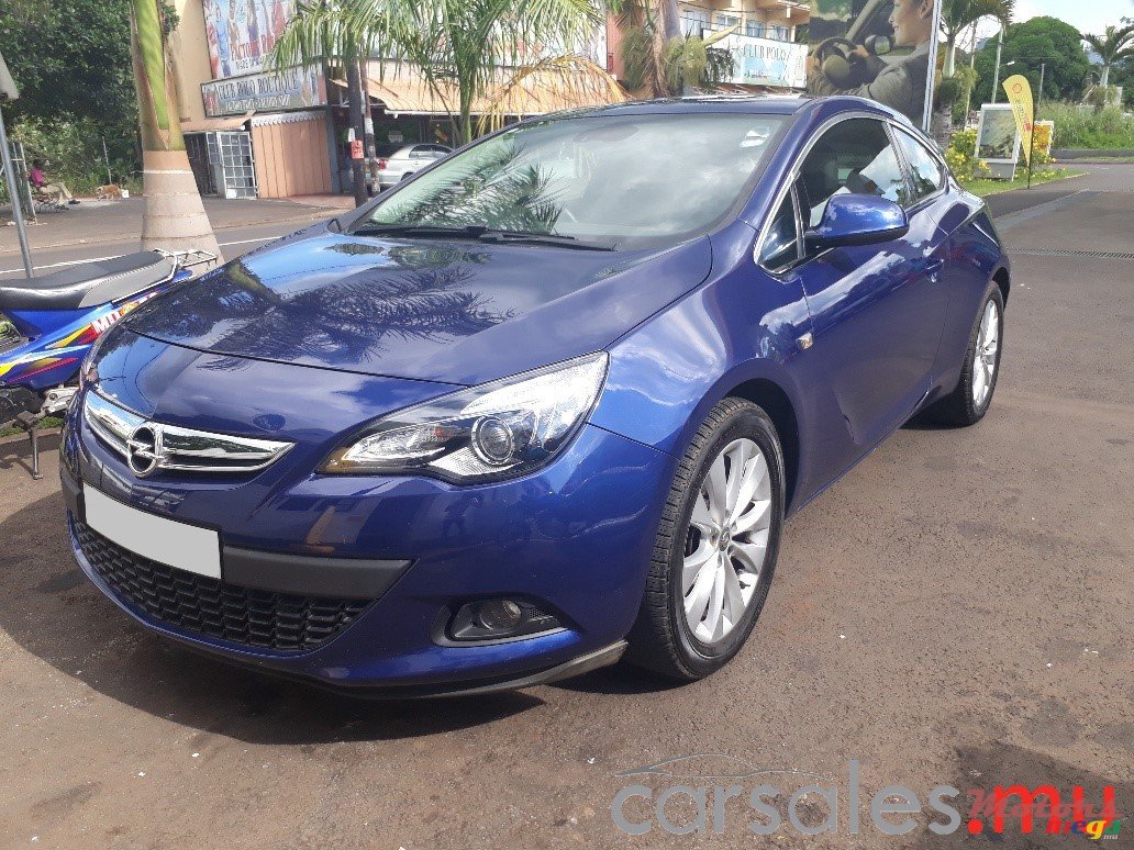 2014' Opel Astra G GTC 2 door photo #2