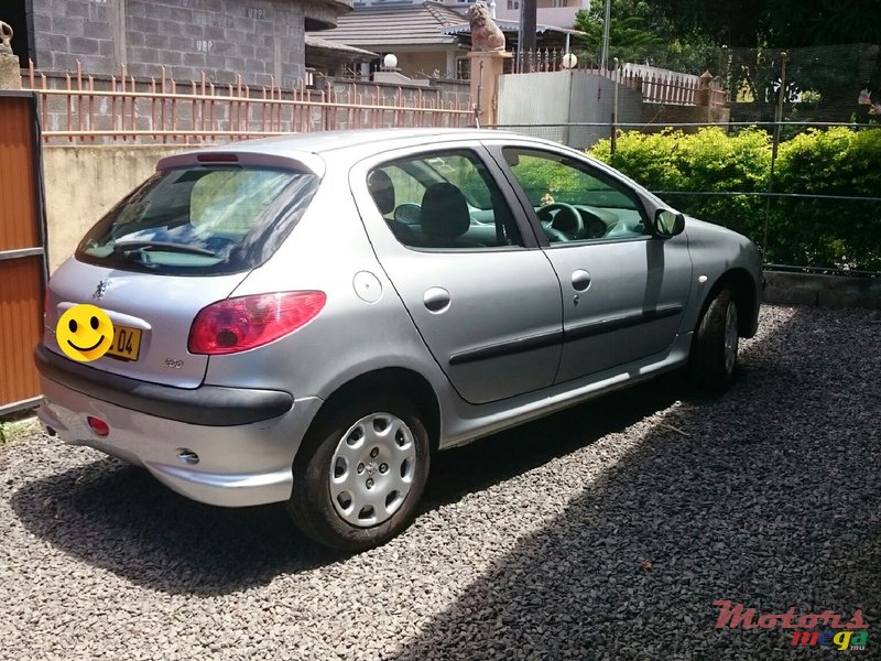 2004' Peugeot 206 photo #2