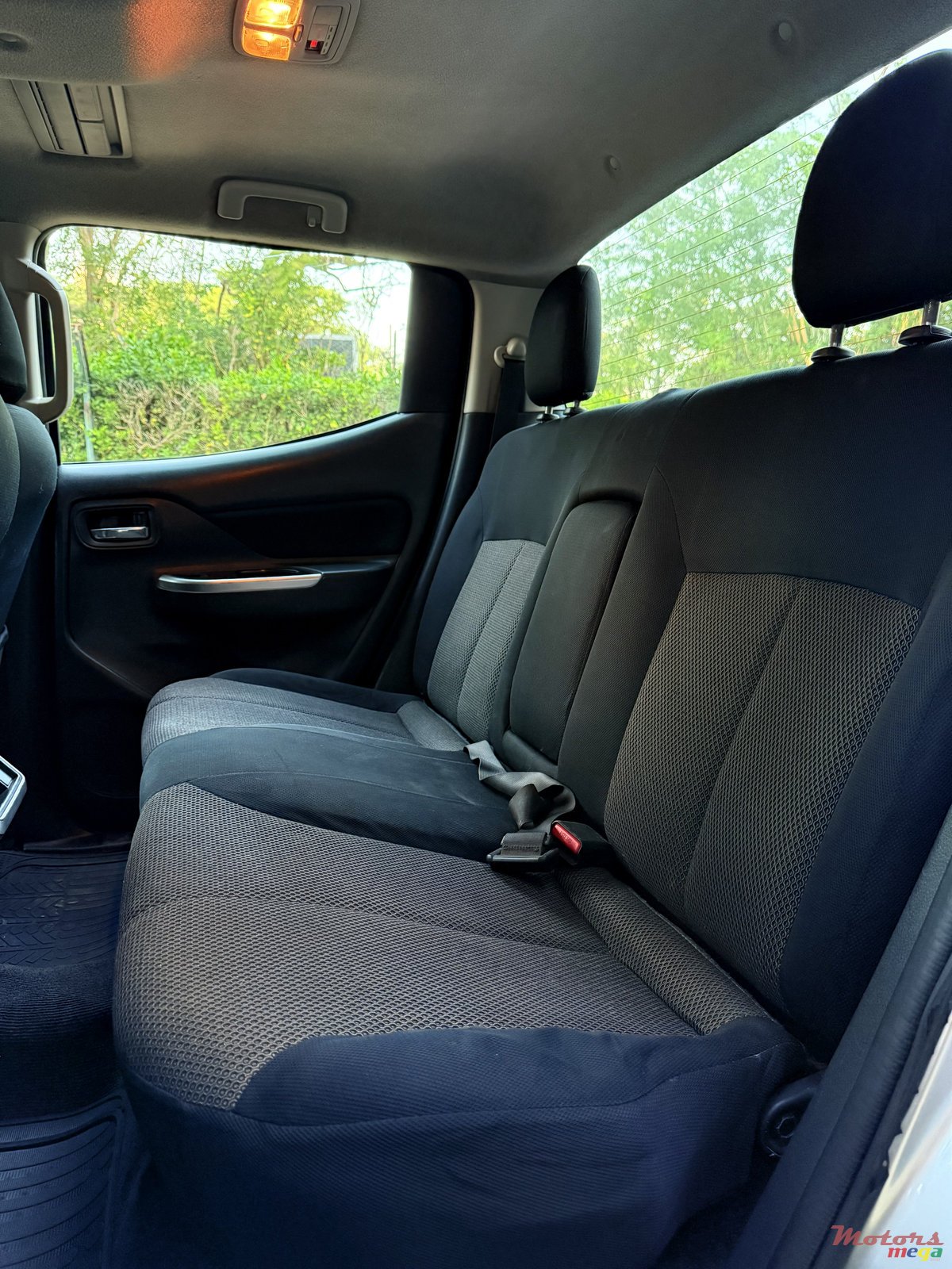 2020' Mitsubishi Triton photo #4