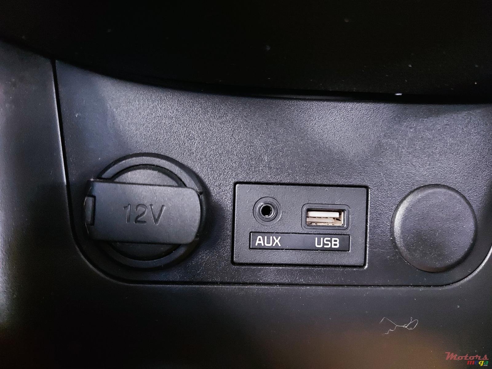 2017' Kia Picanto photo #2