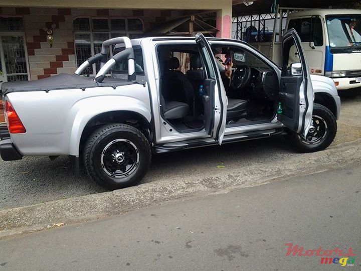 2008' Isuzu KB Series photo #5