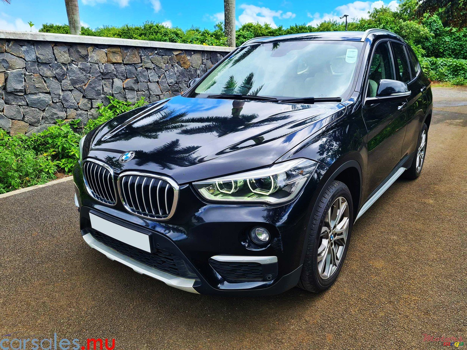 2019' BMW X1 SDrive 18i photo #3