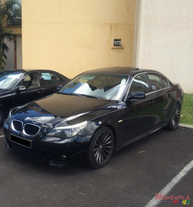 2006' BMW 520 photo #1