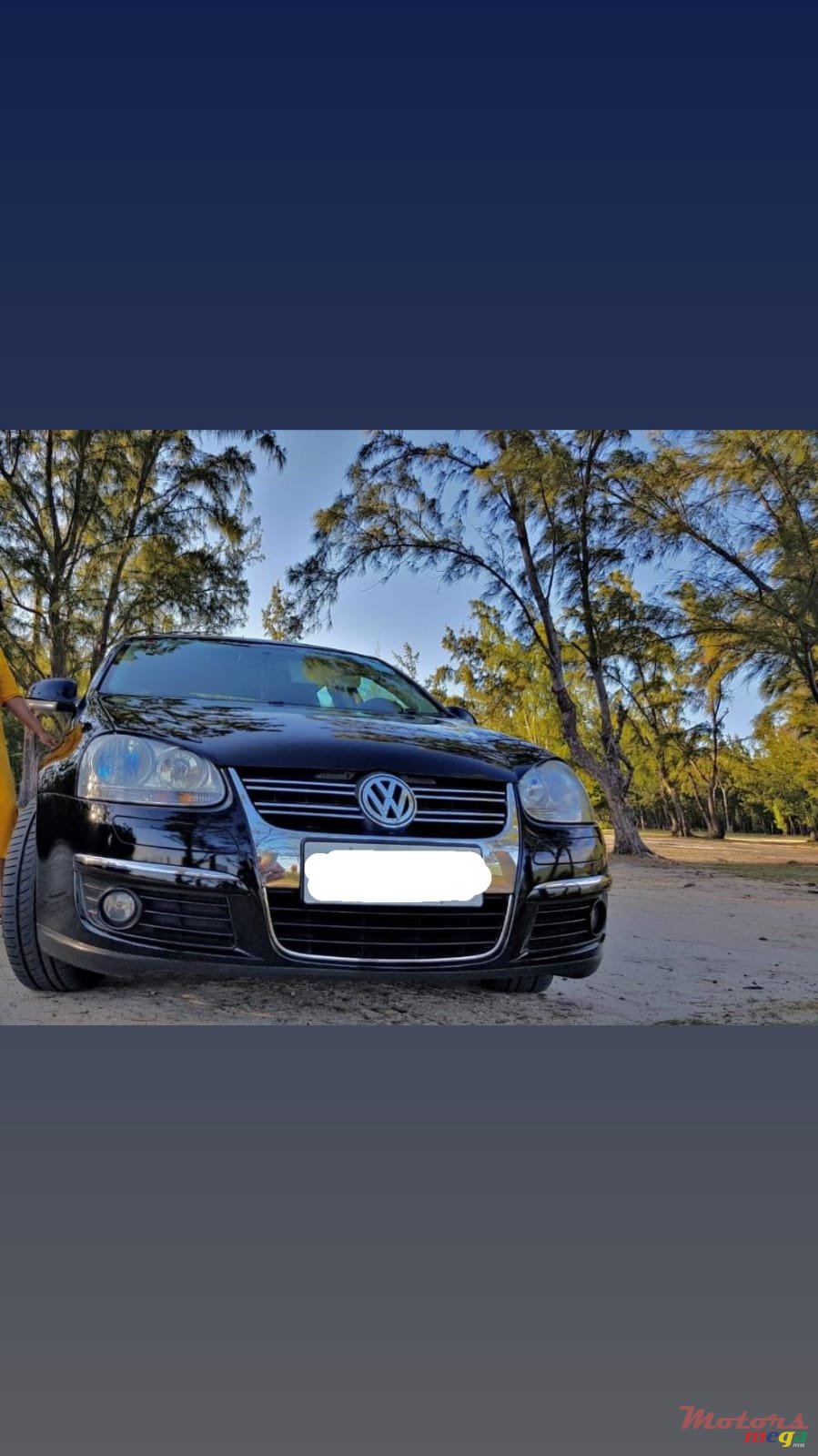 2012' Volkswagen Jetta photo #2
