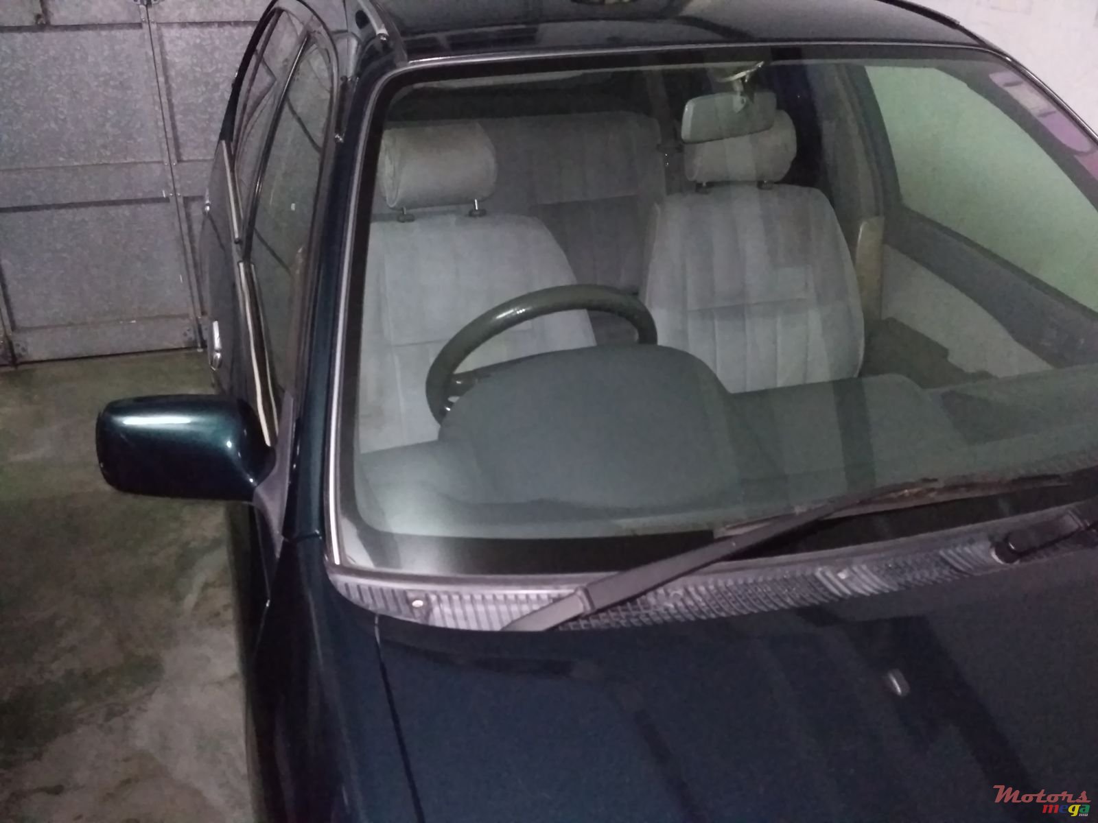 1997' Toyota Starlet Carat photo #4