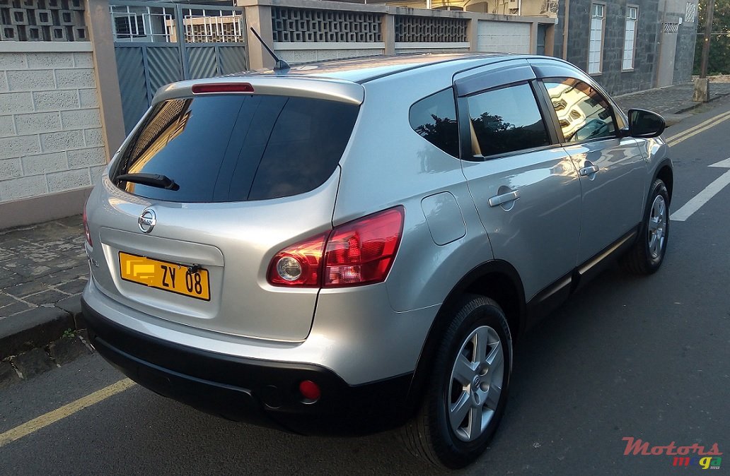 2008' Nissan Qashqai Dualis photo #3
