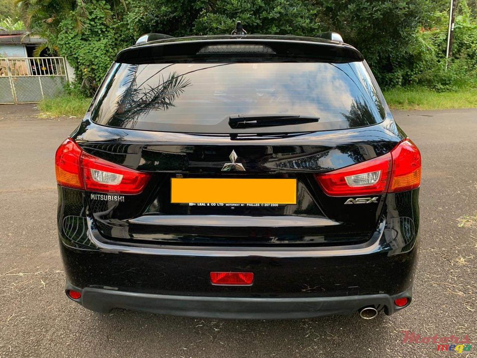 2018' Mitsubishi ASX photo #4