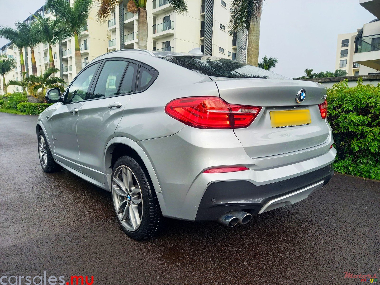 2016' BMW X4 XDrive 28i M Sport Line 2.0 photo #3
