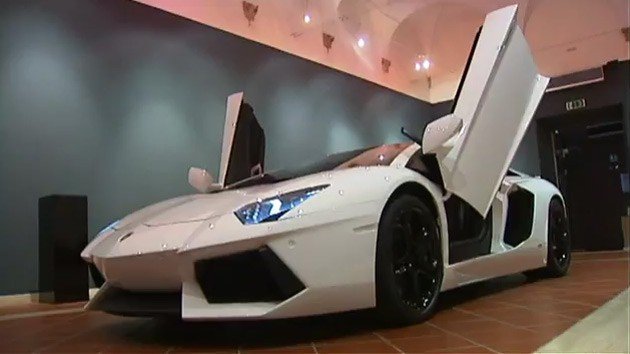How to fit a large Lamborghini into a small room