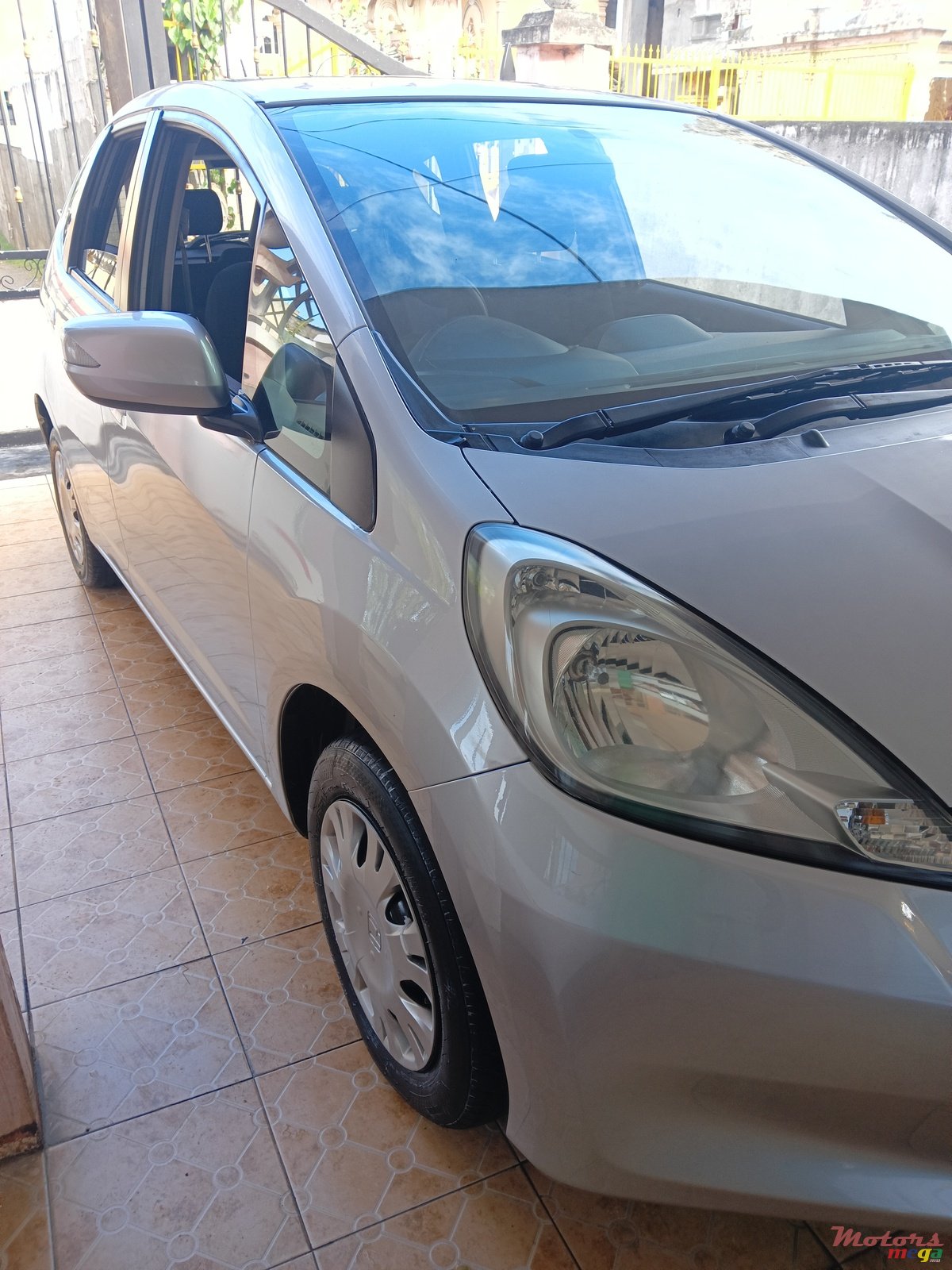 2011' Honda Fit photo #3