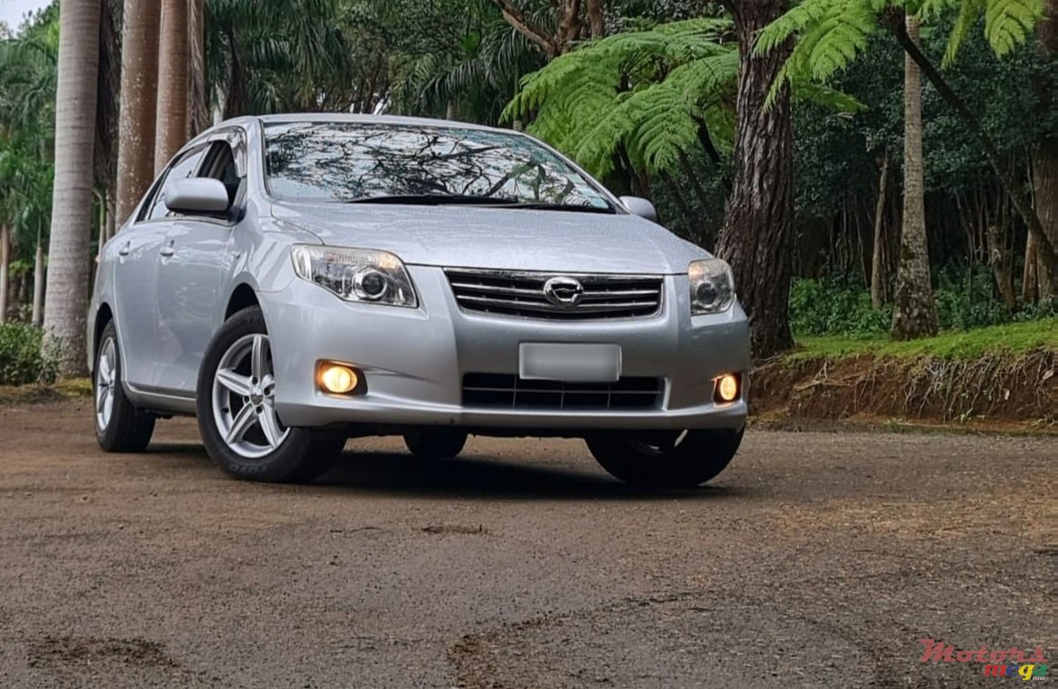 2010' Toyota Axio photo #4