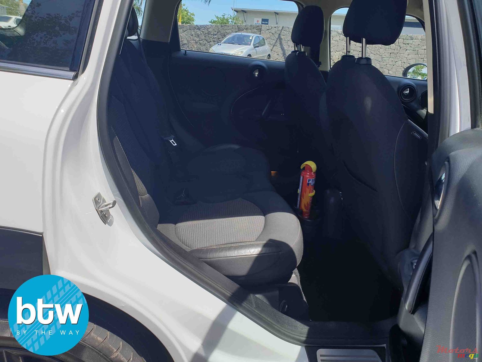 2014' MINI Countryman Cooper S photo #3