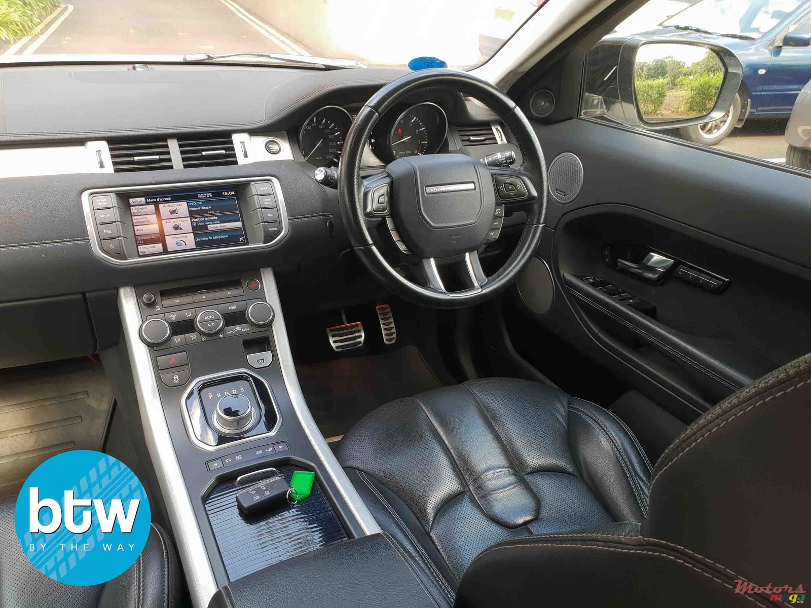 2012' Land Rover Range Rover Evoque photo #4