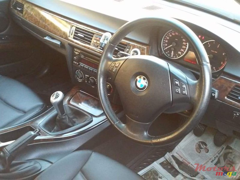 2005' BMW 320 photo #4