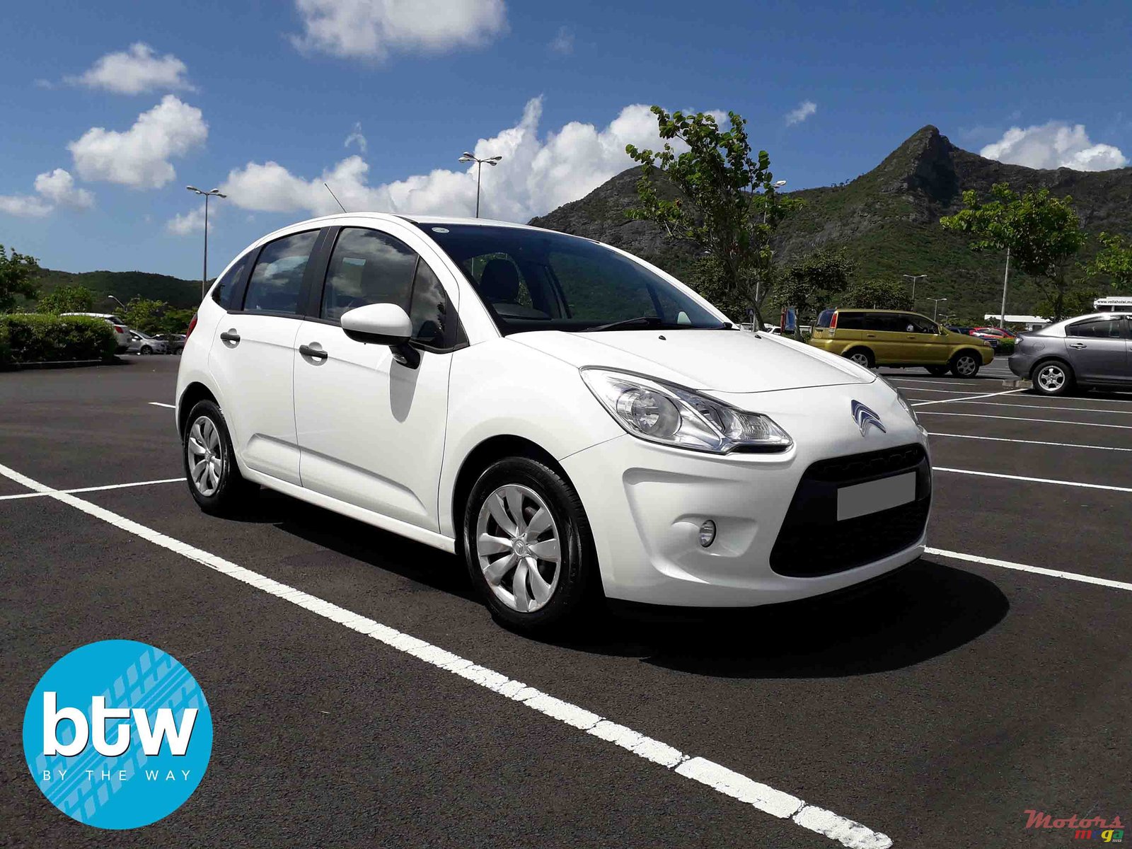 2012' Citroen C3 photo #1