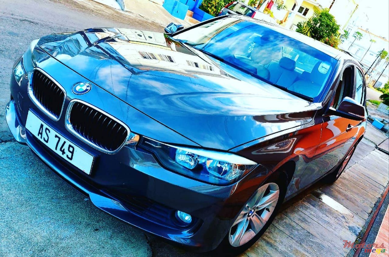 2012' BMW 320 Dorigine photo #1