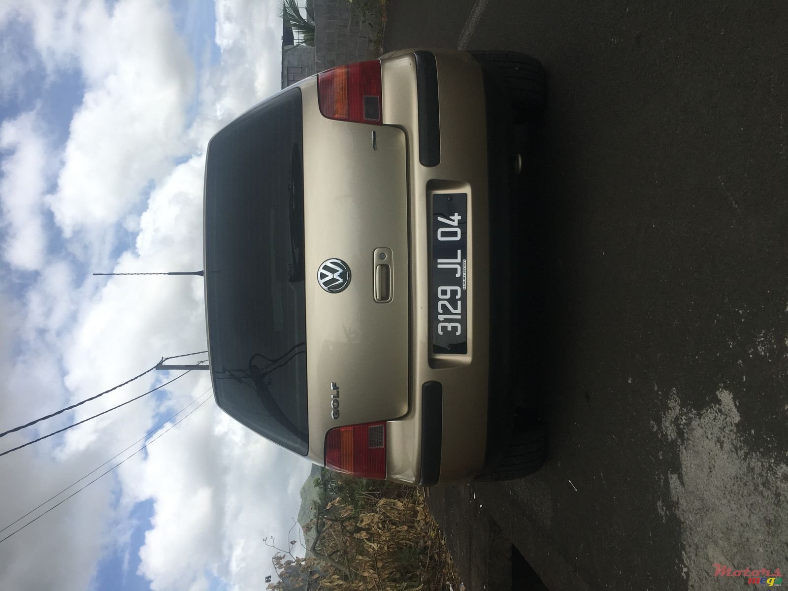 2004' Volkswagen Golf IV photo #1